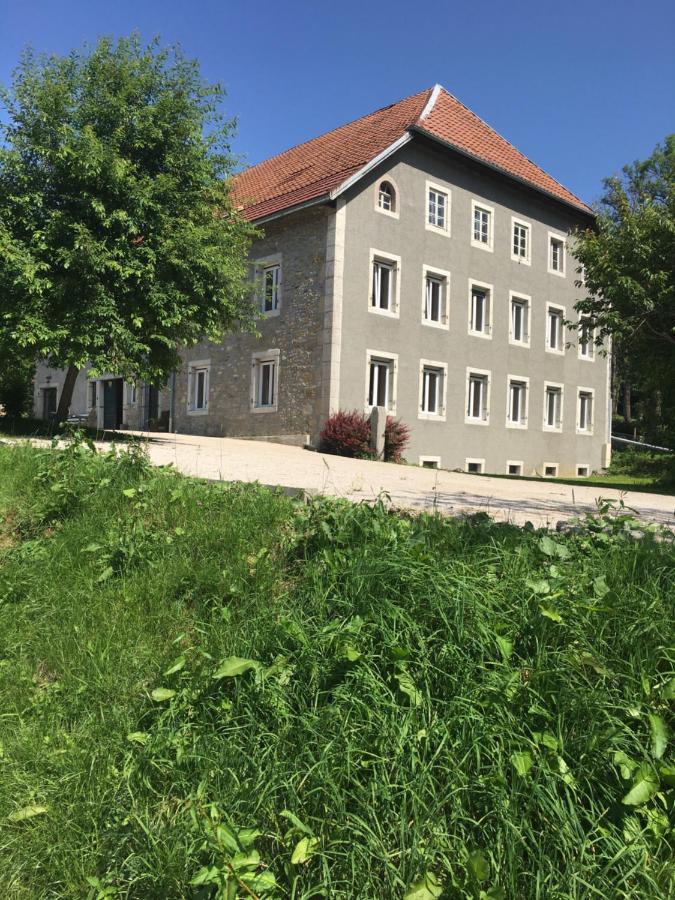 Domaine De Malpas Apartamento Villers-le-Lac Exterior foto