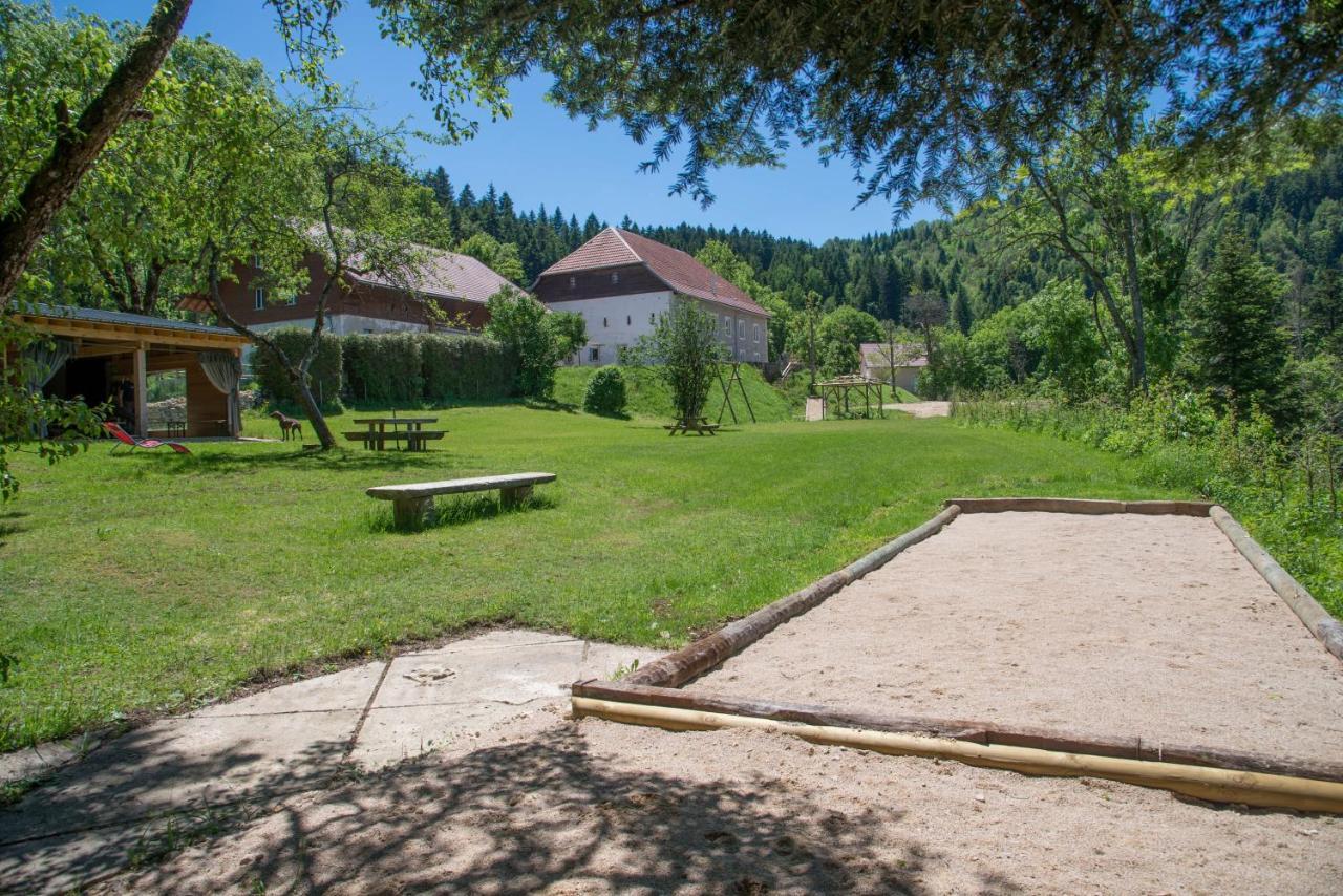 Domaine De Malpas Apartamento Villers-le-Lac Exterior foto